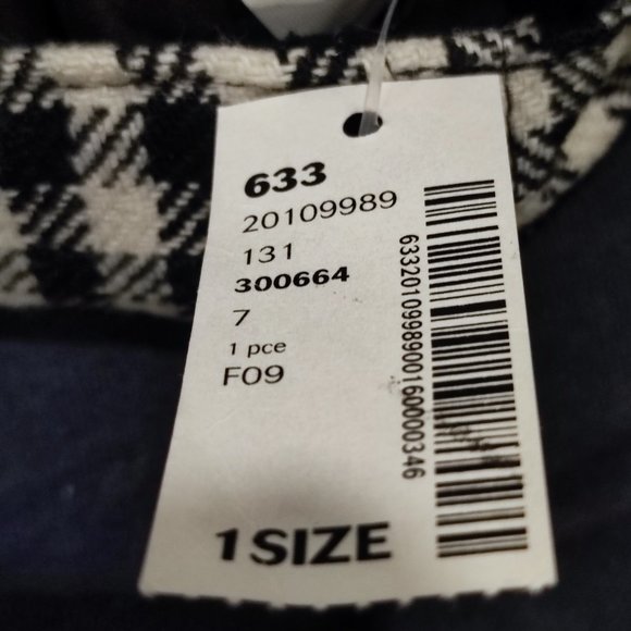 checker girl one size hat - Picture 6 of 6